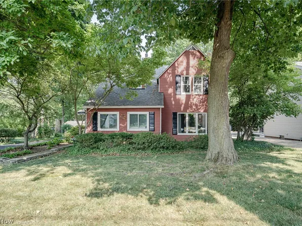 1091 S Green Rd, South Euclid, OH 44121