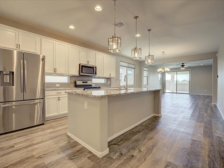 14266 E Hub Dr — Photo 4