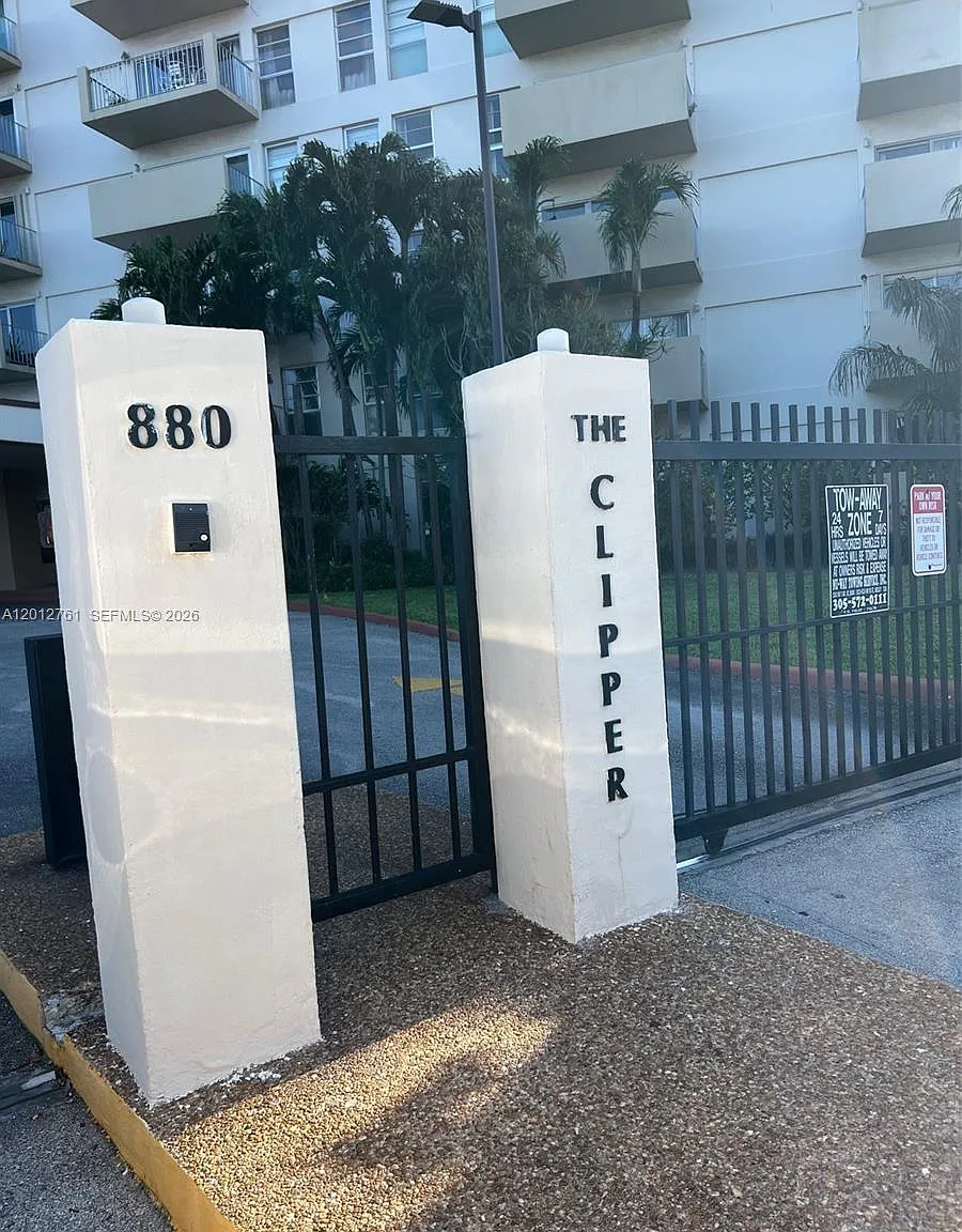Clipper Condo No 1 — Photo 3