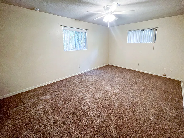 3524 NW 12th Ave — Photo 13