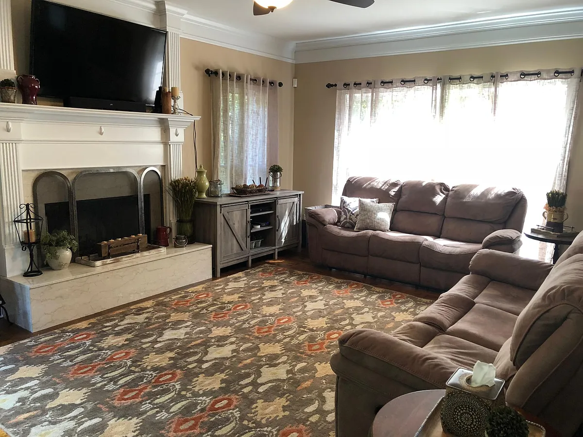 Building Photo - 1091 Holcomb Ct
