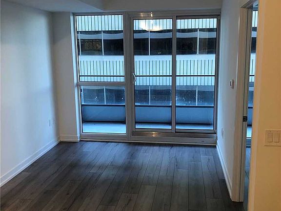 3rd image of 395 Bloor St E #2104