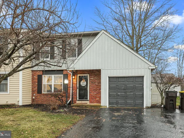 420 Saint Andrews Ln, Harleysville, PA 19438