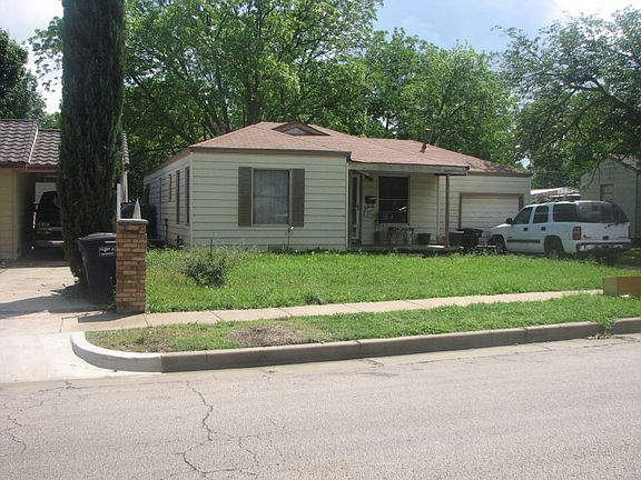 3rd image of 3504 Pioneer St