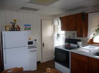 160 Shenango Blvd, Farrell, PA 16121