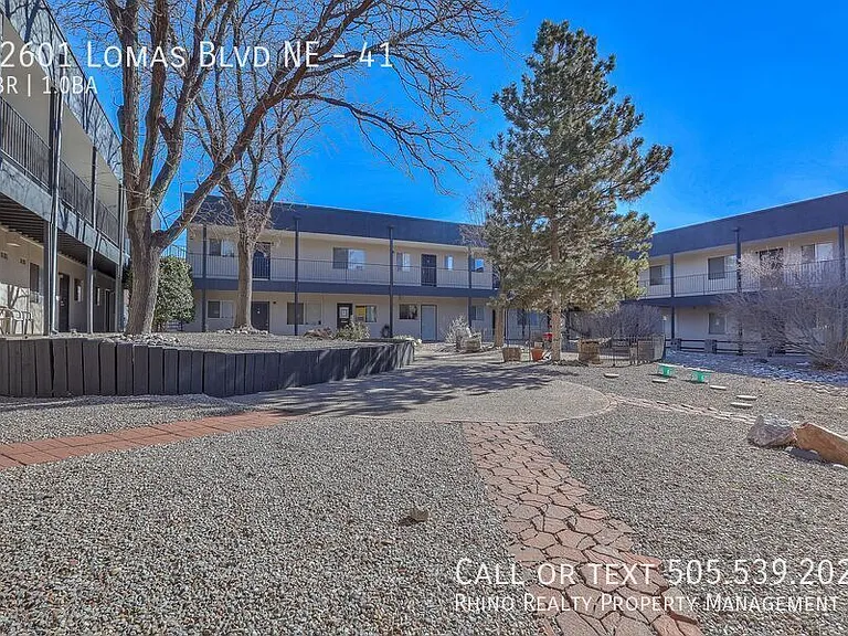 12601 Lomas Blvd NE — Photo 38