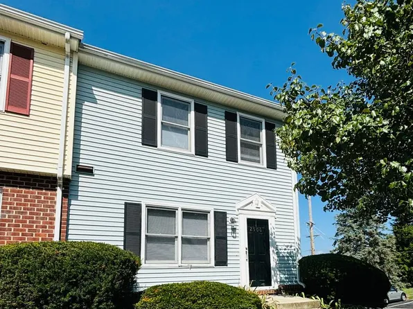 2500 Ridge Rd, Blacksburg, VA 24060