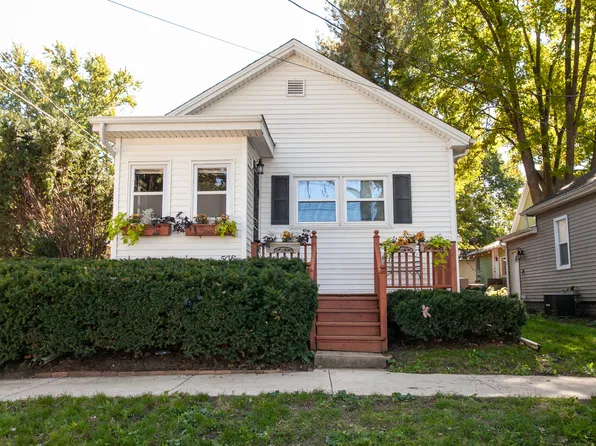508 W Kelsey St, Bloomington, IL 61701