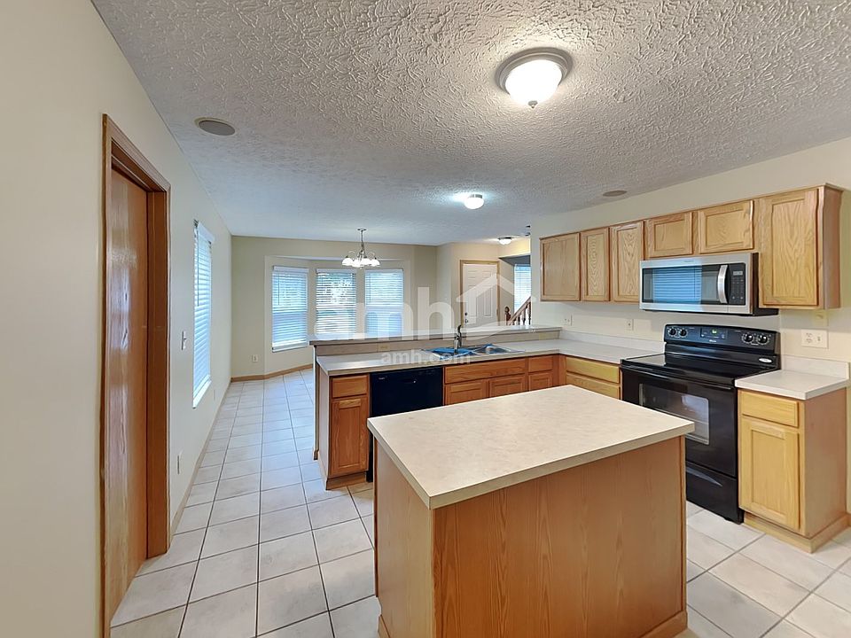 7349 Emerald Tree Dr, Canal Winchester, OH 43110 | Zillow