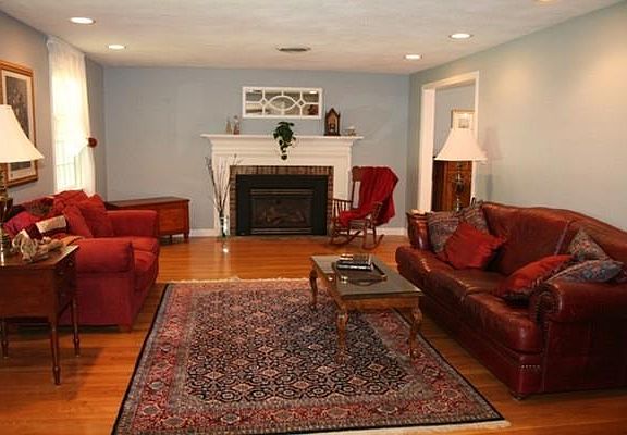 2nd image of 21 Durham Dr