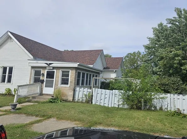 450 W Green St, Frankfort, IN 46041