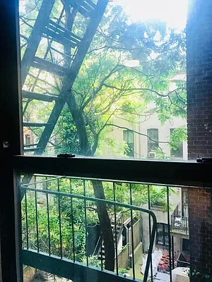 Rented by Charles Coutinho LLC | media 40