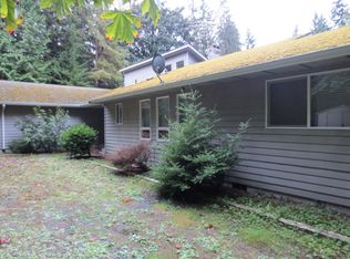 96 S Dry Lake Rd, Camano Island, WA 98282