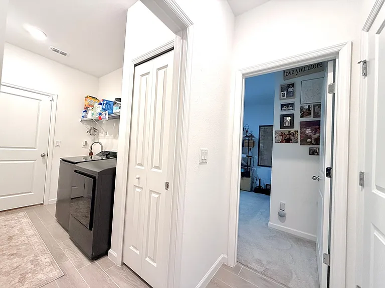 9797 Giada Dr — Photo 23