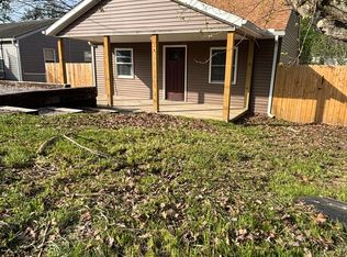 103 Miller Ave, Oak Hill, WV 25901