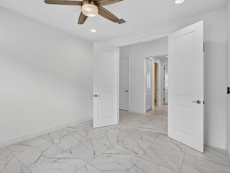 11765 SW Poseidon Way — Photo 25