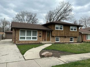 18419 Hood Ave, Homewood, IL 60430