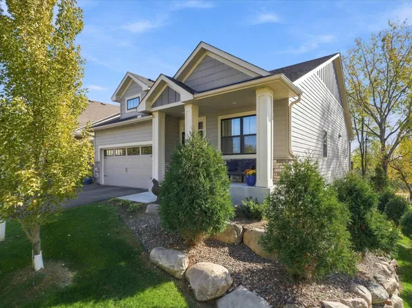 16377 Glory Ln, Eden Prairie, MN 55344