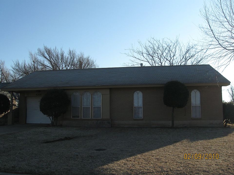 2nd image of 4300 Meadowpark Dr