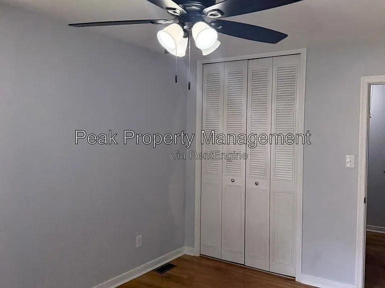 2119 Woodmont Dr — Photo 22