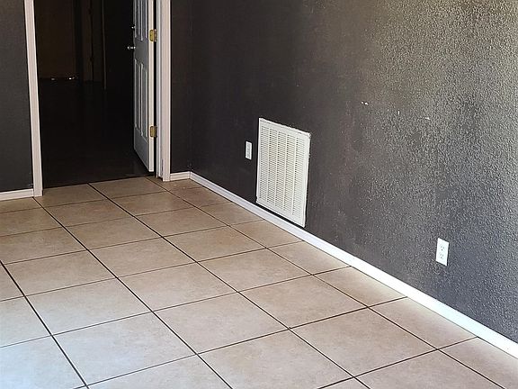 2nd image of 1206 Edward Ave