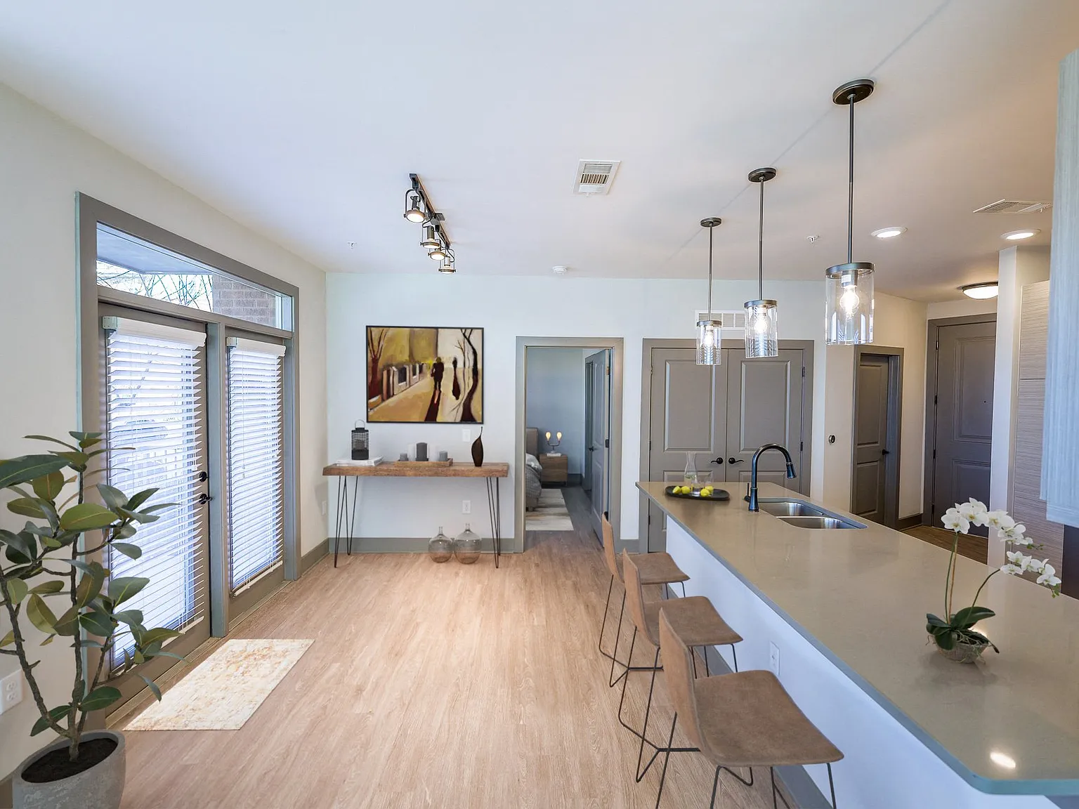 District at Duluth Apartments — Photo 2