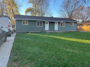 1332 Ridge Rd #B, Mount Pleasant, MI 48858