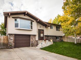 380 Hummingbird Ln, Shelley, ID 83274