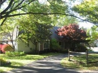 9900 Fontana Ln, Overland Park, KS 66207