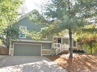 1340 N Prince Edward Island St, Olathe, KS 66061