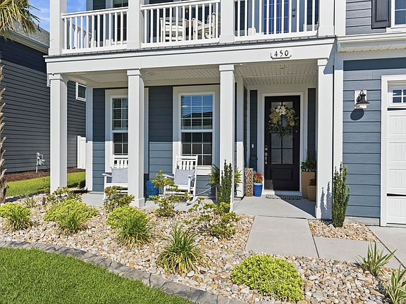 4th image of 450 Rose Fountain Dr.