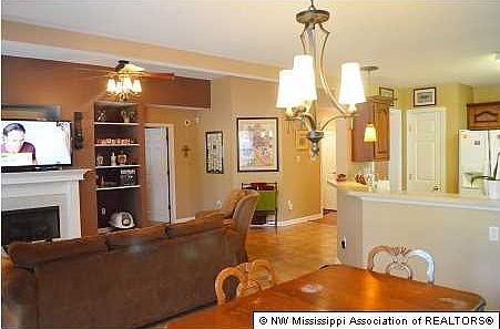 1st image of 5044 Rocky Point Dr
