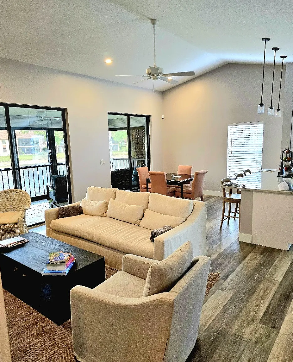 10367 S Circle Lake Dr — Photo 3