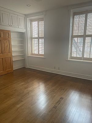 4th image of 366 W 46th St APT 2