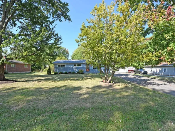 3703 Maplewood Dr, Amelia, OH 45102