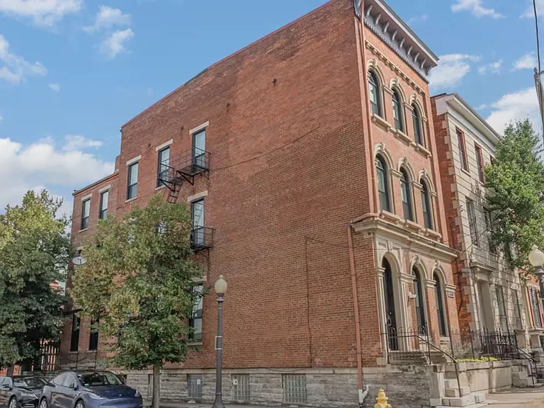 440 Hopkins St #3 — Photo 15