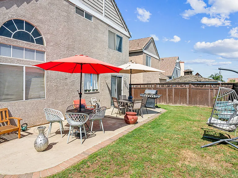 16230 Trailwinds Dr — Photo 23