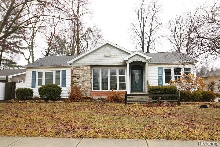 1st image of 6224 Kilgour St