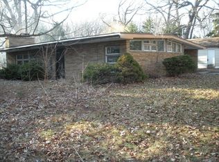 9804 8th Ave, Pleasant Prairie, WI 53158