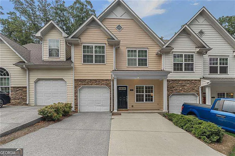 406 McAfee Ct NW #13