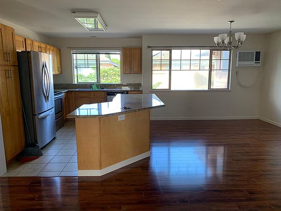 3rd image of 91-1197 Kaiau Ave APT 1705