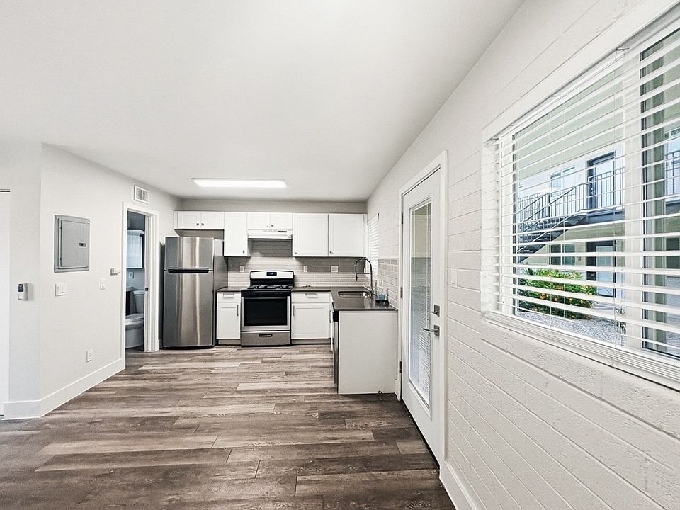 1st image of 631 N 4th Ave APT 9