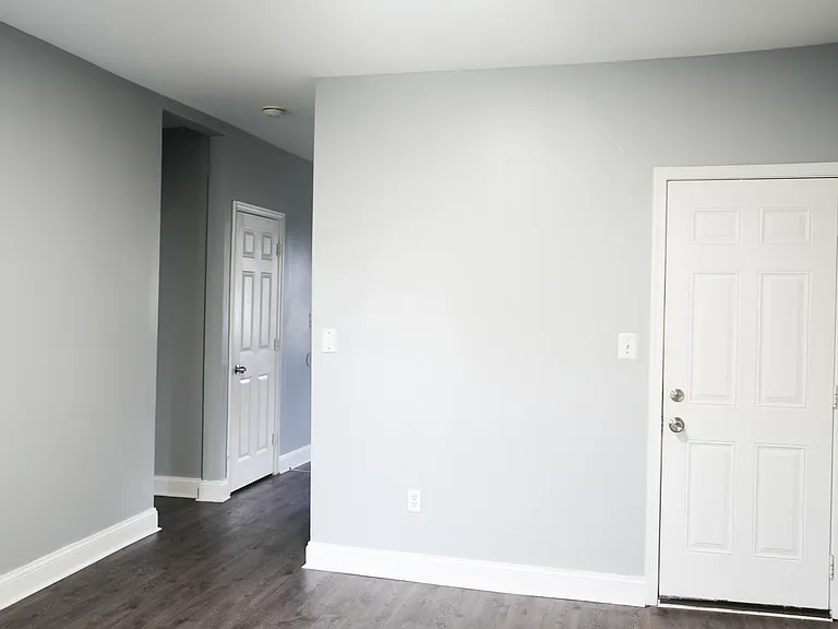 5114 Craig Ave #2 — Photo 4