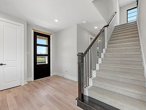 5th image of 12038 Royal Oaks Banner Way