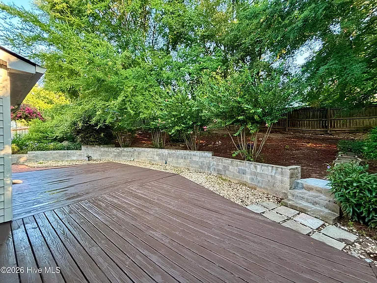 702 Rye Hill Dr — Photo 20