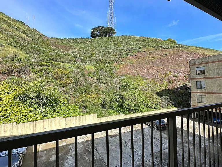 125 Gardenside Dr — Photo 16