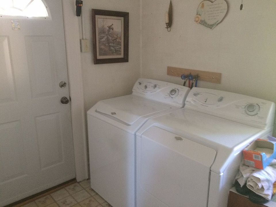 1st image of 608 Jameson St