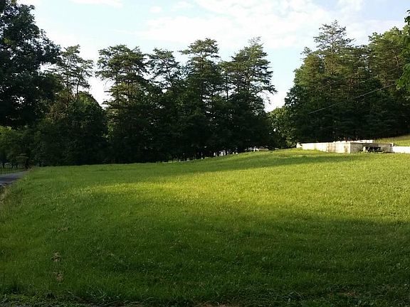 4th image of 573 Buhrman Rd