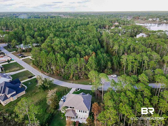 4th image of 9090 Bay Point Dr