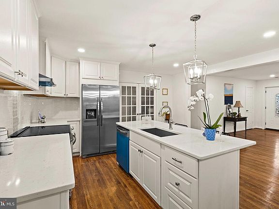 3rd image of 10789 Brent Town Rd